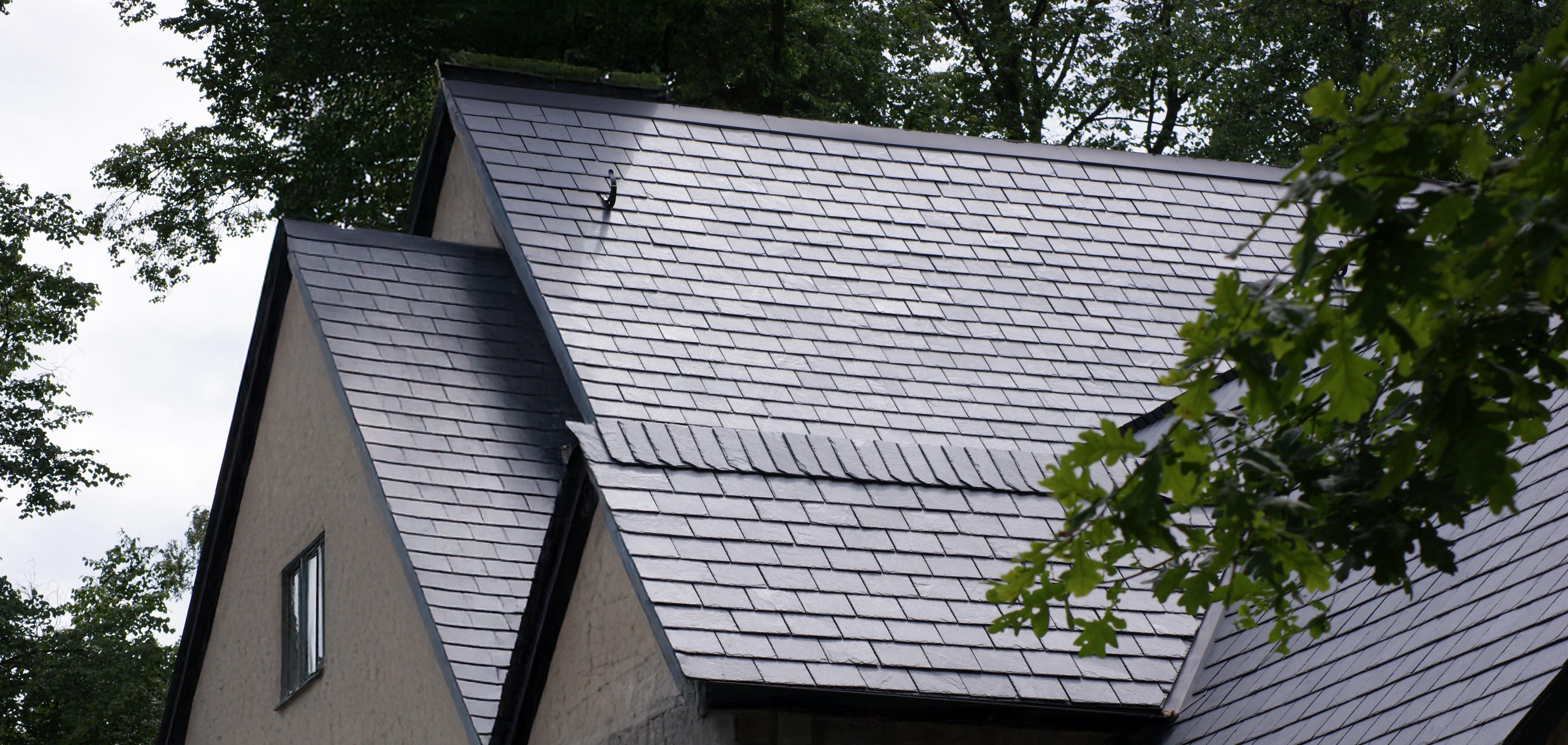 IBERO slate house